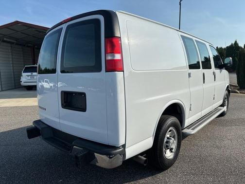 2023 Chevrolet Express 2500 RWD 2500 Regular Wheelbase WT