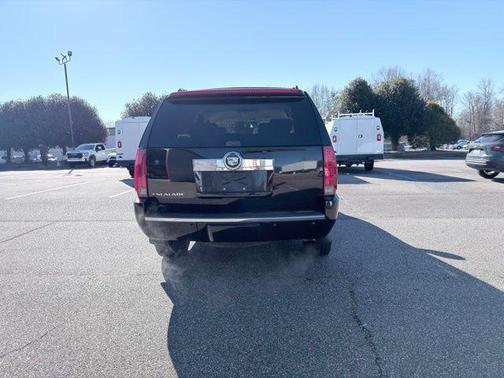 2007 Cadillac Escalade Base