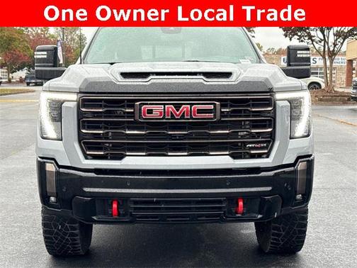 2024 GMC Sierra 2500 AT4