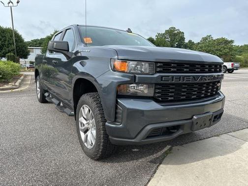 2020 Chevrolet Silverado 1500 Custom