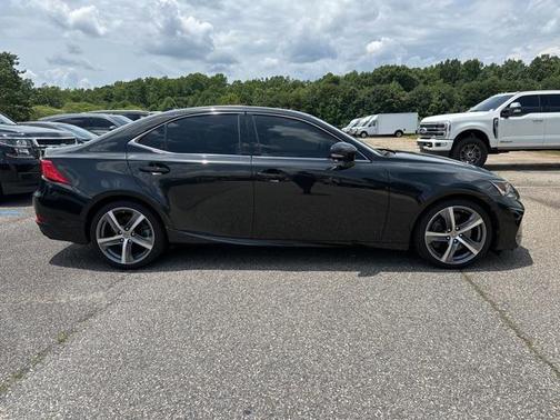 2018 Lexus IS 300 Base
