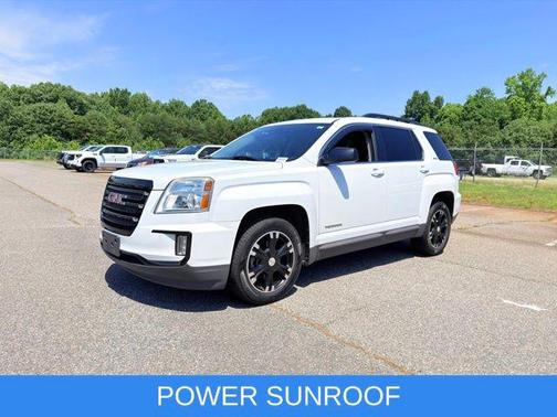 Summit White 2017 GMC Terrain SLE-2