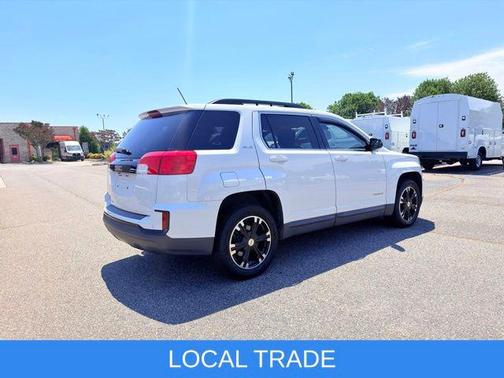 Summit White 2017 GMC Terrain SLE-2