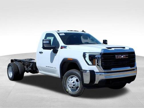 2026 GMC Sierra 3500 Base