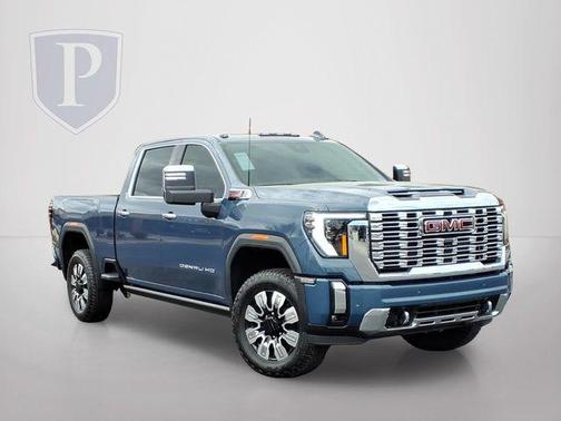 Downpour Met 2026 GMC Sierra 2500 Denali