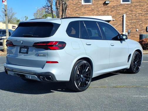 Brooklyn Grey Metallic 2024 BMW X5 M60i