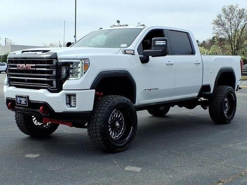 2021 GMC Sierra 2500 AT4