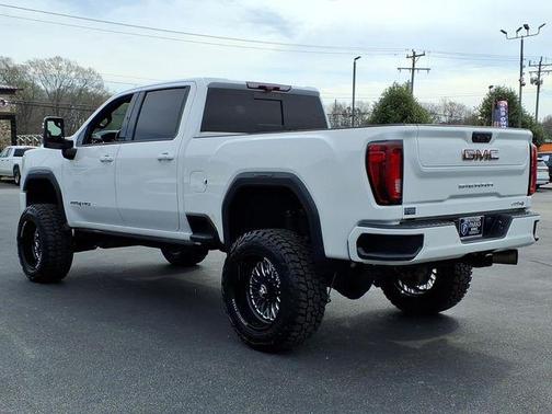 2021 GMC Sierra 2500 AT4