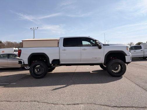 2021 GMC Sierra 2500 AT4