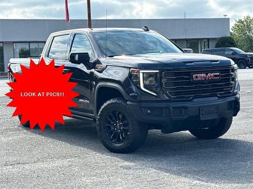 2023 GMC Sierra 1500 AT4X