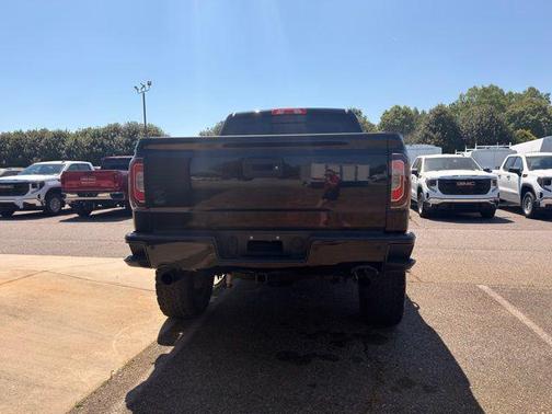 Onyx Black 2018 GMC Sierra 1500 SLT