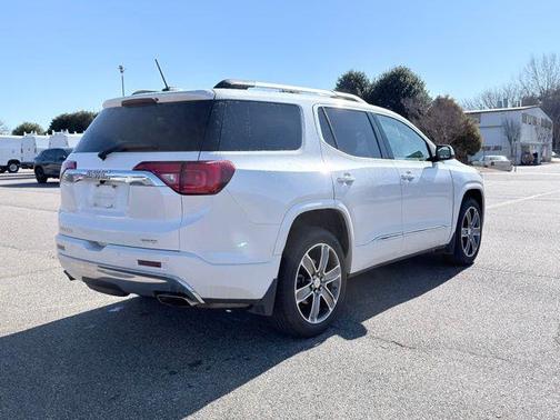 2018 GMC Acadia Denali