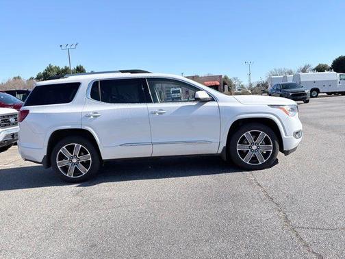 2018 GMC Acadia Denali