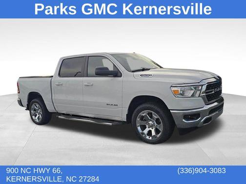 Bright White Clearcoat 2022 RAM 1500 Big Horn/Lone Star