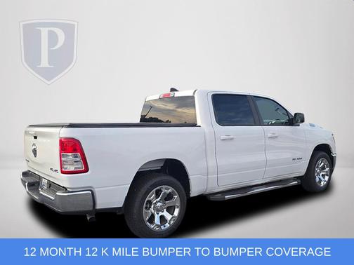 Bright White Clearcoat 2022 RAM 1500 Big Horn/Lone Star