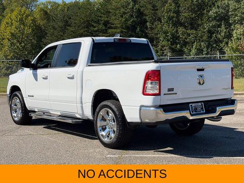 Bright White Clearcoat 2022 RAM 1500 Big Horn/Lone Star