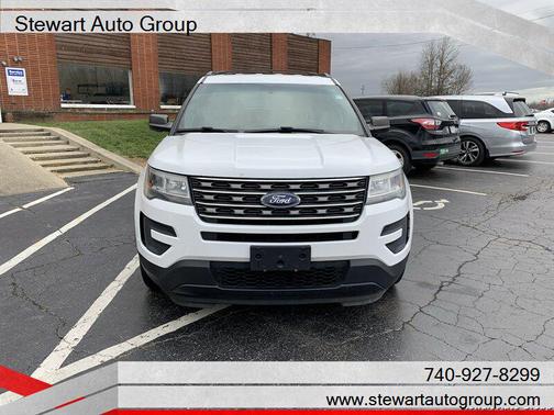 2017 Ford Explorer Base