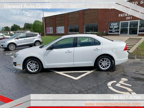 2011 Ford Fusion S