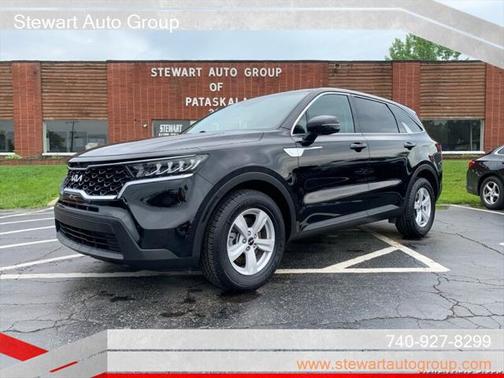2022 Kia Sorento LX