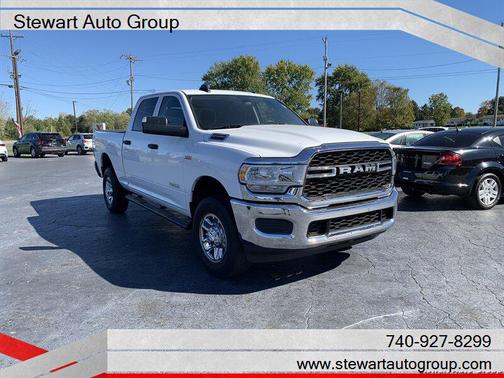 2020 RAM 2500 Tradesman Crew Cab 4X4 6'4' Box
