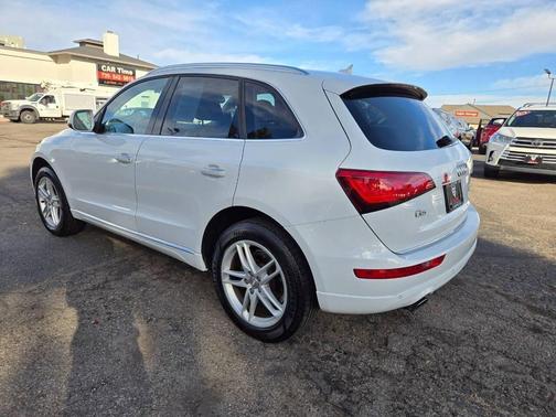 2015 Audi Q5 2.0T Premium Plus
