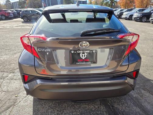 2021 Toyota C-HR LE