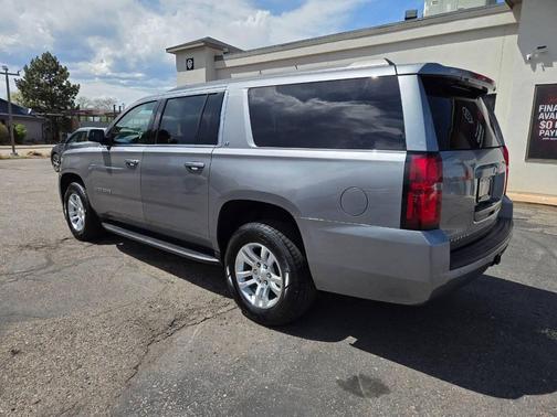 Satin Steel Metallic 2020 Chevrolet Suburban LT