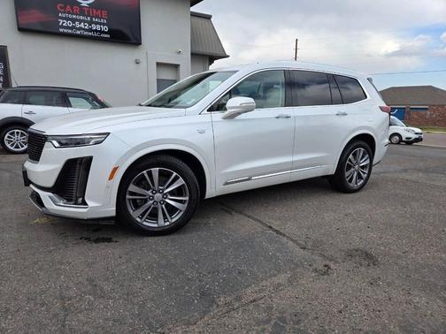 Crystal White Tricoat 2020 Cadillac XT6 Premium Luxury AWD