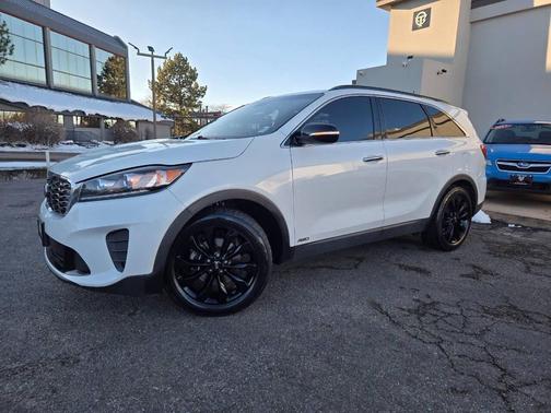 2020 Kia Sorento S