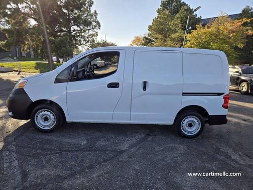 Fresh Powder 2018 Nissan NV200 S