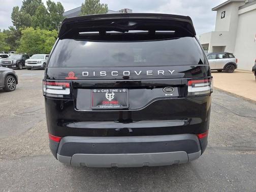 2020 Land Rover Discovery SE