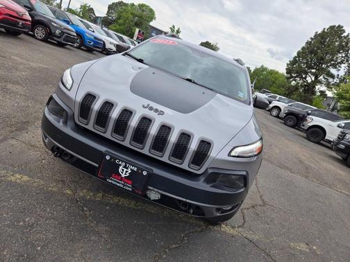 Billet Silver Metallic Clearcoat 2015 Jeep Cherokee Trailhawk