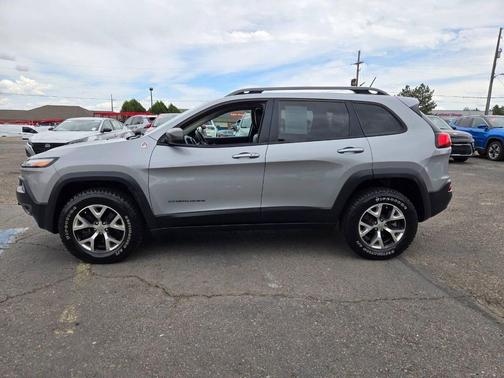 Billet Silver Metallic Clearcoat 2015 Jeep Cherokee Trailhawk