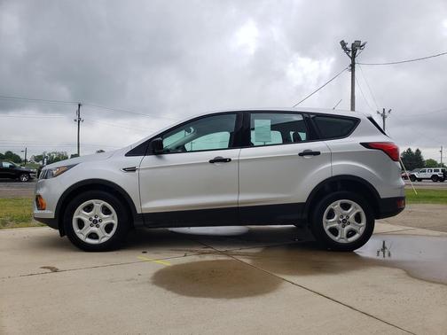 2019 Ford Escape S