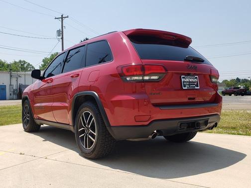 2021 Jeep Grand Cherokee Trailhawk