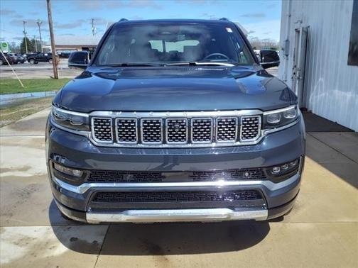 2024 Jeep Grand Wagoneer Base