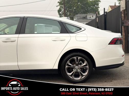 White 2023 Honda Accord EX