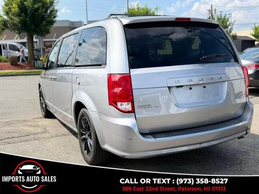 Gray 2019 Dodge Grand Caravan GT