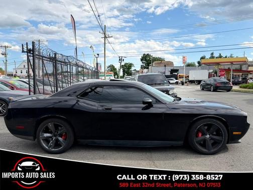 Black 2010 Dodge Challenger SRT8