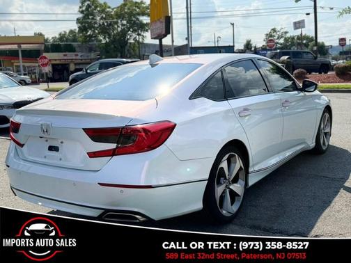 White 2018 Honda Accord Touring