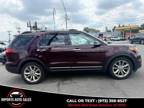 Red 2011 Ford Explorer XLT