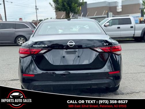 Black 2024 Nissan Sentra SV