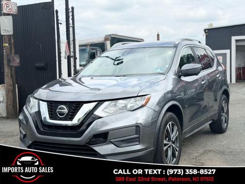 Gun Metallic 2019 Nissan Rogue SV