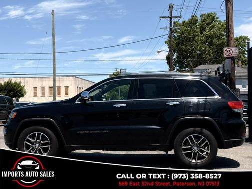 Black 2018 Jeep Grand Cherokee Limited