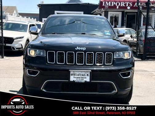 Black 2018 Jeep Grand Cherokee Limited