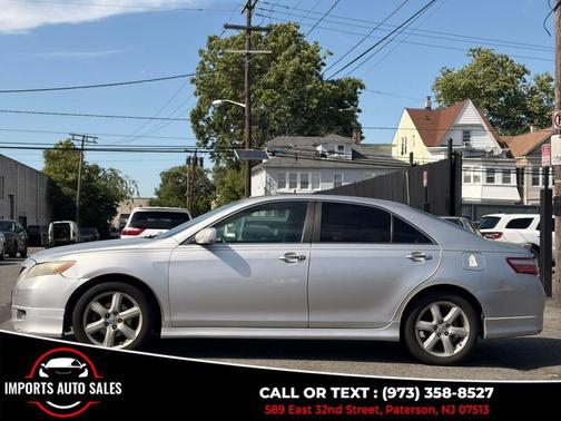 Gray 2009 Toyota Camry