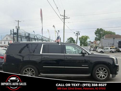 Black 2015 GMC Yukon XL Denali