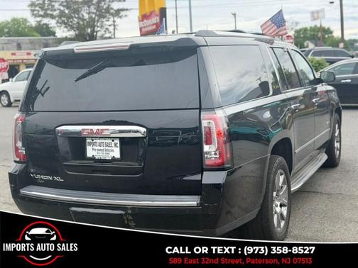 Black 2015 GMC Yukon XL Denali