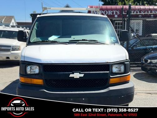 White 2014 Chevrolet Express 2500 Work Van