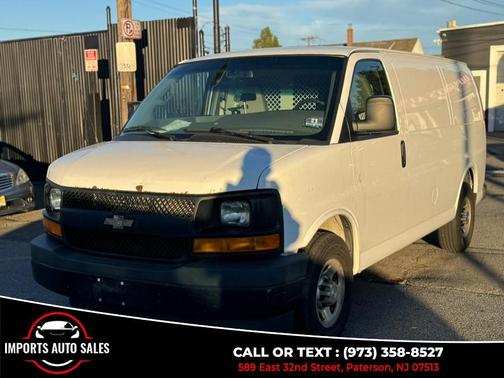 White 2017 Chevrolet Express 2500 Work Van